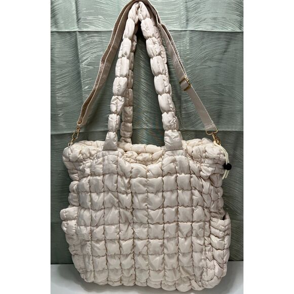 NWOT Unbranded ivory-colored puffer tote bag with matching clutch - Picture 2 of 10